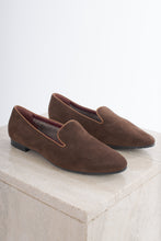 Load image into Gallery viewer, 1990&#39;s Ed Meier Munchen Brown Suede Loafers
