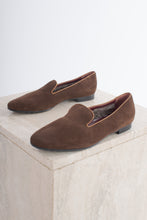 Load image into Gallery viewer, 1990&#39;s Ed Meier Munchen Brown Suede Loafers
