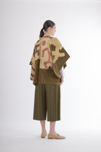 Load image into Gallery viewer, 1980&#39;s Vintage Repurposed Kuba Textile Kimono Jacket
