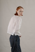 Load image into Gallery viewer, SS 1998 Chanel Ramie Ivory Cropped Shirt
