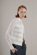 Load image into Gallery viewer, SS 1998 Chanel Ramie Ivory Cropped Shirt
