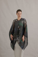 Load image into Gallery viewer, Y2K Issey Miyake Pleats Please Printed Capote
