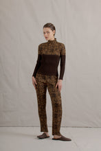 Load image into Gallery viewer, Y2K Issey Miyake Printed Brown Pleated Set
